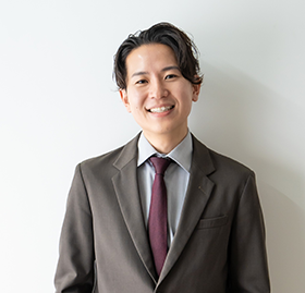 安藤　健　氏